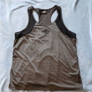 Women's tank size XL